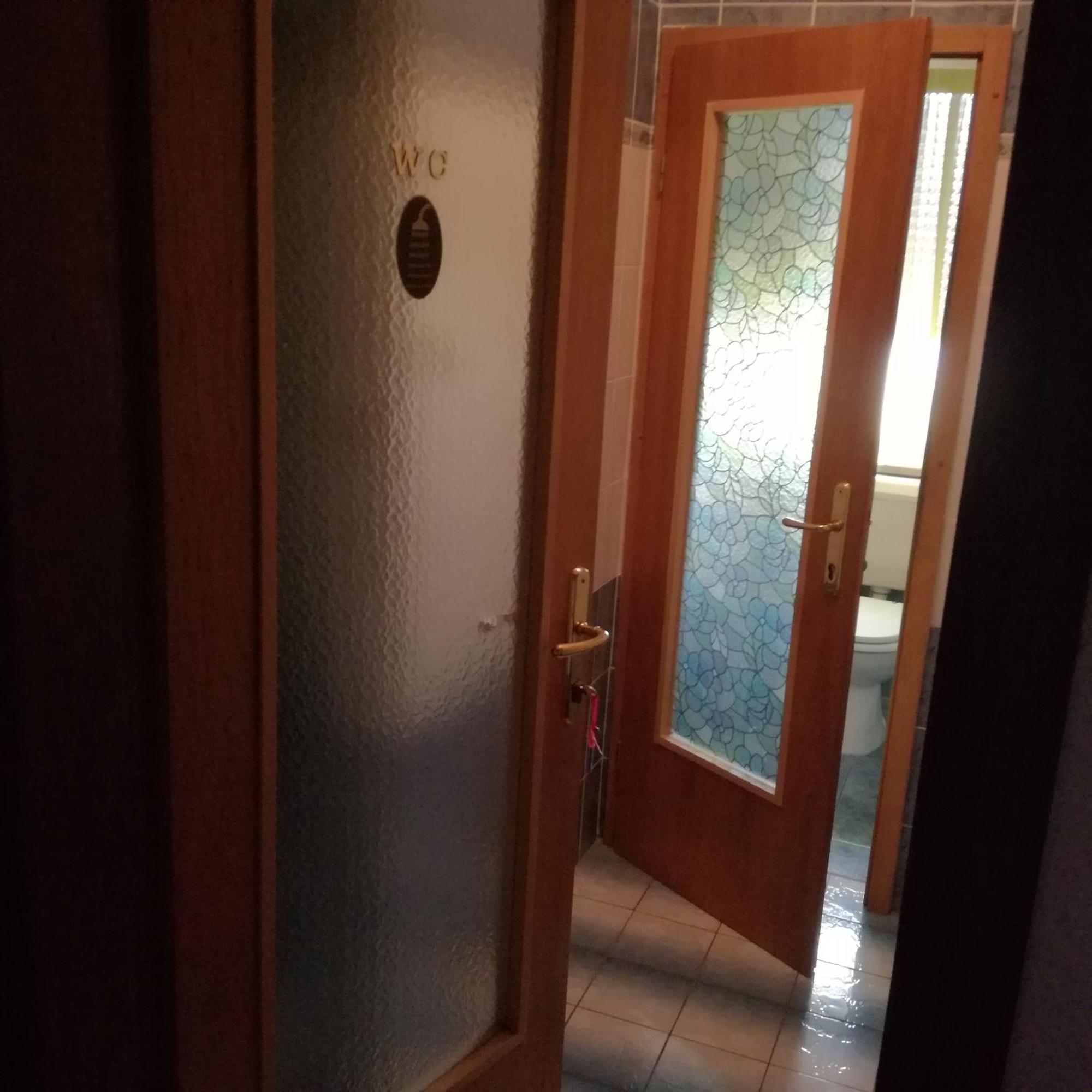 Rooms Kapelj Postojna Chambre photo