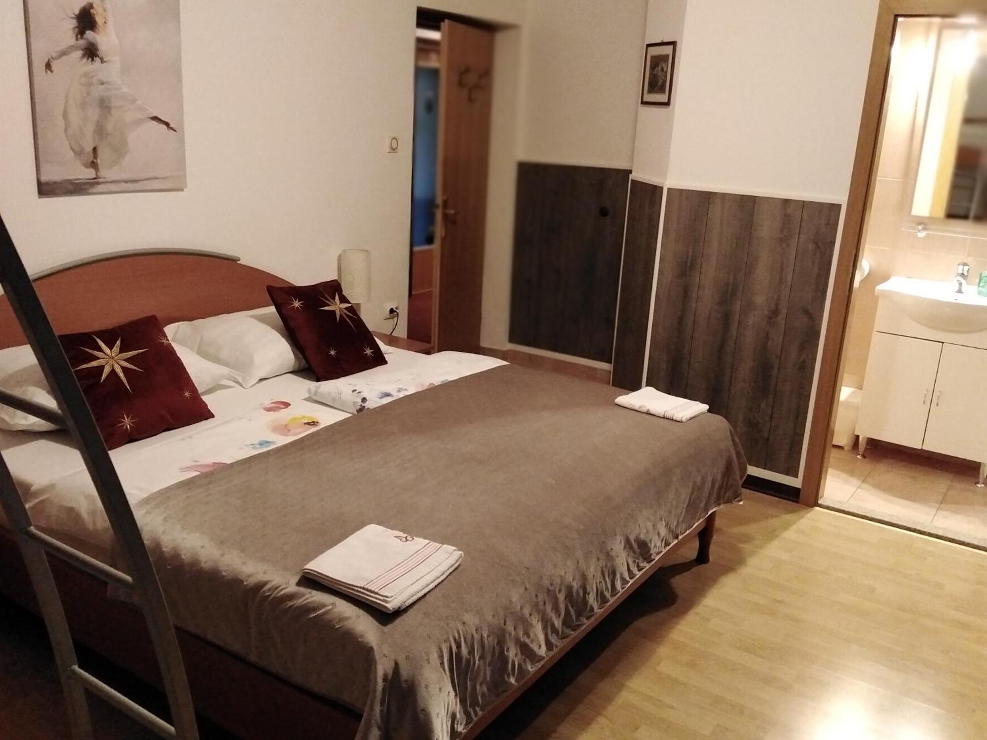 Rooms Kapelj Postojna Extérieur photo